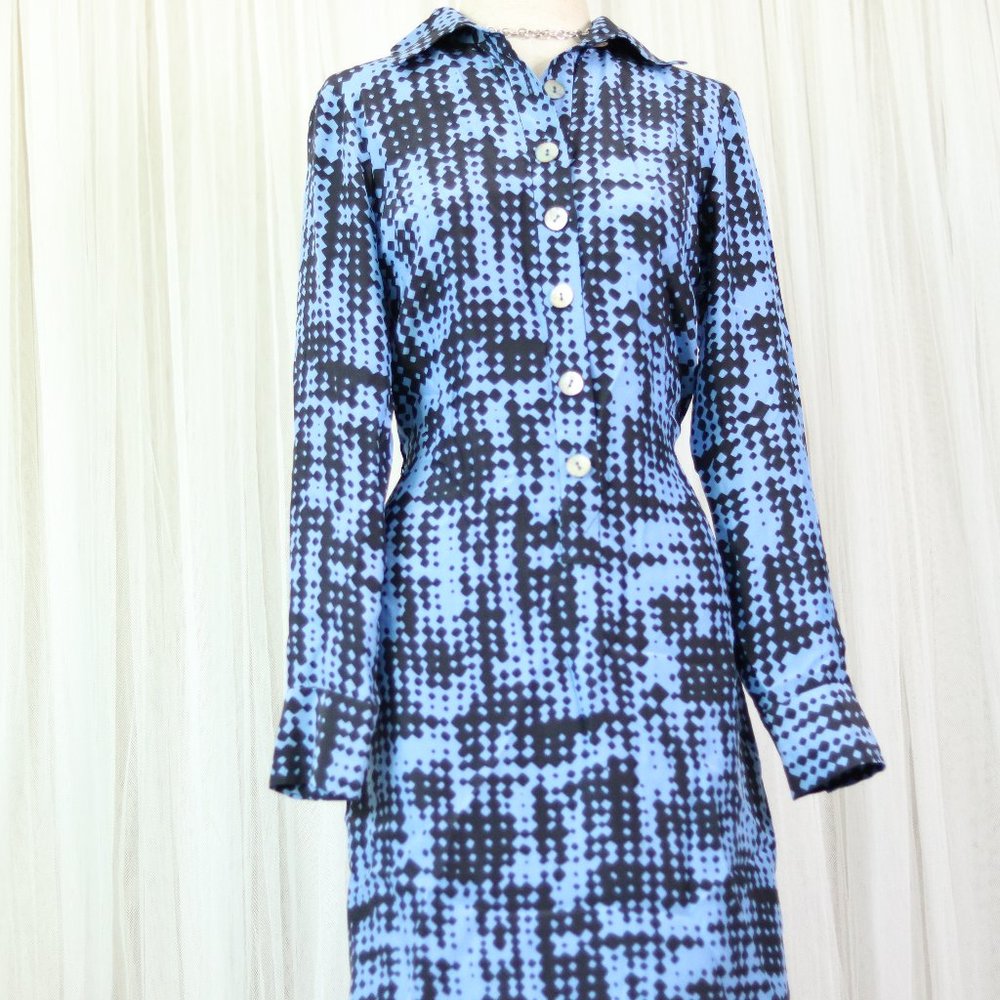 Alice & Trixie 100% Silk Dress Blue Geo Print Button Down Tunic with Abalone